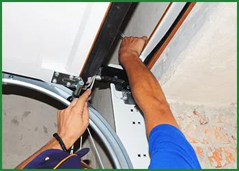 Quality Garage Door South Rockwood, MI 734-422-3559 - garagedoor-spring-repair-t-21-gr-39m